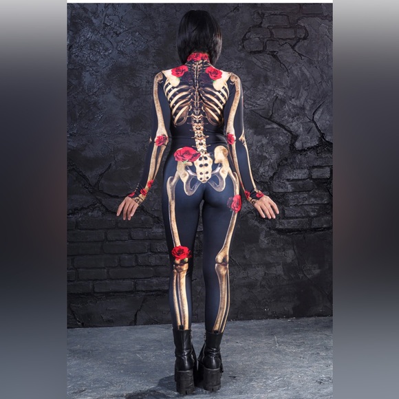 By Badinka, great for Halloween or Festival’s. Large - Picture 4 of 7